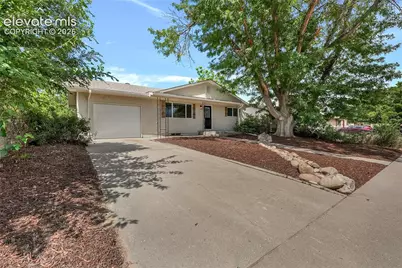 3809 Lancaster Drive, Pueblo, CO 81005 - Photo 2