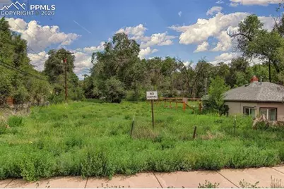 2118 E St Vrain Street, Colorado Springs, CO 80909 - Photo 2