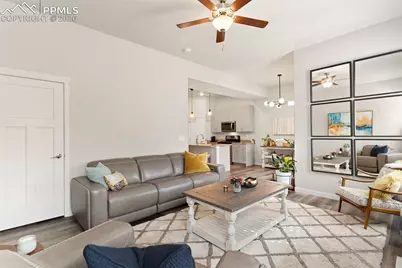 5690 Villa Lorenzo Drive, Colorado Springs, CO 80919 - Photo 12
