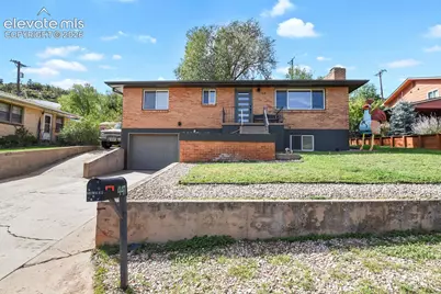 441 E Fountain Place, Manitou Springs, CO 80829 - Photo 44