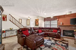 2035 Sussex Ln, Colorado Springs, CO 80909 - Photo 2