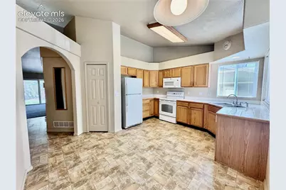 5025 Barnstormers Avenue, Colorado Springs, CO 80911 - Photo 8
