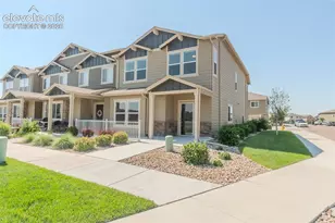 6071 Old Glory Dr, Colorado Springs, CO 80925 - Photo 2