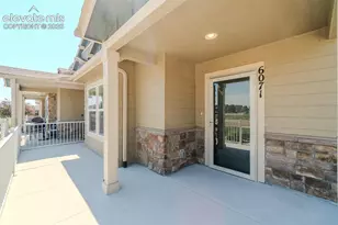 6071 Old Glory Dr, Colorado Springs, CO 80925 - Photo 4