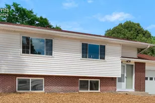 98 Landoe Ln, Colorado Springs, CO 80911 - Photo 1