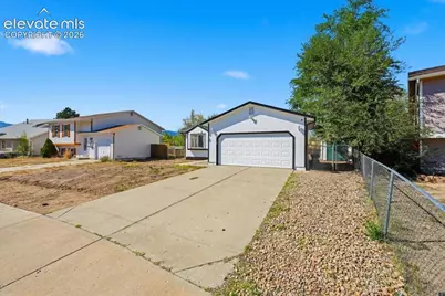 4254 Halstead Circle, Colorado Springs, CO 80916 - Photo 4