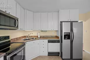 1719 Wynkoop Dr, Colorado Springs, CO 80909 - Photo 16