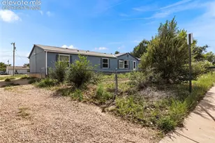2020 W 12th St, Pueblo, CO 81003 - Photo 2