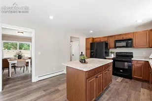 2725 Flintridge Dr, Colorado Springs, CO 80918 - Photo 6