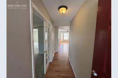 5625 Saddle Rock Road, Colorado Springs, CO 80918 - Photo 6