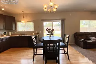 5241 Mountain Air Cir, Colorado Springs, CO 80916 - Photo 4