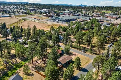 300 S Fairview Street, Woodland Park, CO 80863 - Photo 4