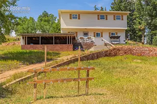 1030 Woodland Ave, Woodland Park, CO 80863 - Photo 2