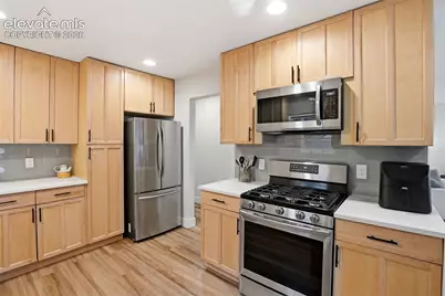 627 Skyline Avenue, Colorado Springs, CO 80905 - Photo 8