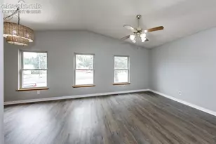 604 Fountain Mesa Rd, Fountain, CO 80817 - Photo 6