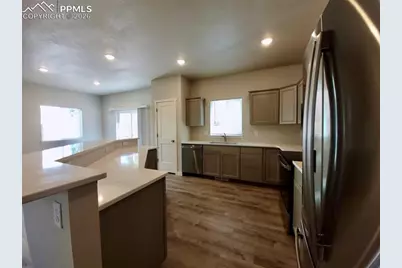135 Terrace Drive, Colorado Springs, CO 80906 - Photo 8