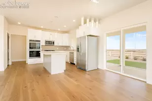1906 Cuchara Dr, Pueblo, CO 81001 - Photo 8