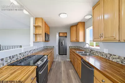 19027 Murphy Road, Peyton, CO 80831 - Photo 8