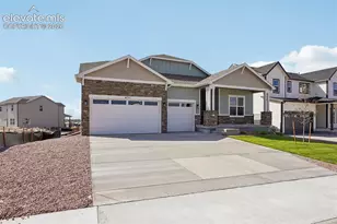 631 White Dove Ct, Monument, CO 80132 - Photo 2