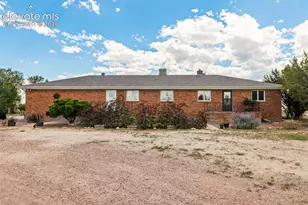 1400 K St, Penrose, CO 81240 - Photo 2