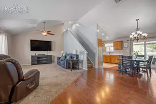 841 S Dogwood Dr, Pueblo, CO 81007 - Photo 10