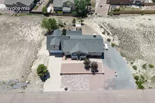 841 S Dogwood Dr, Pueblo, CO 81007 - Photo 36