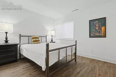 2429 W Platte Avenue #B, Colorado Springs, CO 80904 - Photo 4