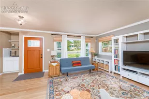 1031 Valley Rd, Colorado Springs, CO 80904 - Photo 4