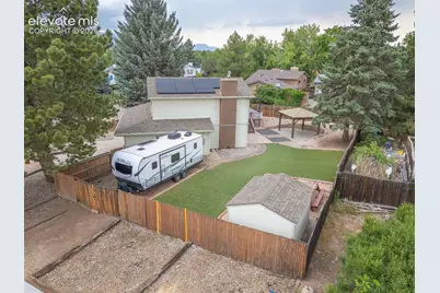 6717 Bishop Drive, Colorado Springs, CO 80918 - Photo 8