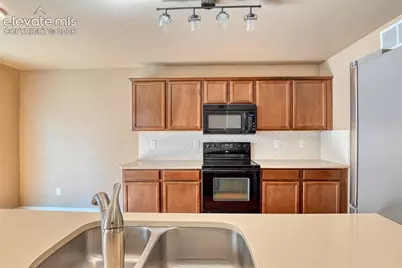 3895 Shining Star Drive, Colorado Springs, CO 80925 - Photo 12