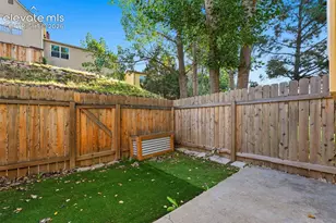 6839 Mountain Top Ln, Colorado Springs, CO 80919 - Photo 26