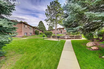 6633 W Dublin Loop #4, Colorado Springs, CO 80918 - Photo 6