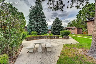 6633 W Dublin Loop #4, Colorado Springs, CO 80918 - Photo 10