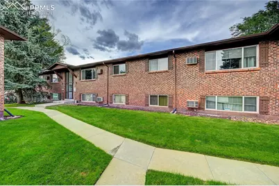 6633 W Dublin Loop #4, Colorado Springs, CO 80918 - Photo 4