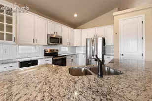 7492 Bigtooth Maple Dr, Colorado Springs, CO 80925 - Photo 10