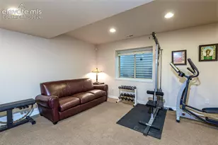 2559 Hot Springs Ct, Colorado Springs, CO 80919 - Photo 30
