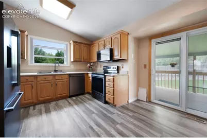 6985 Blue River Way, Colorado Springs, CO 80911 - Photo 10