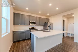 8172 Goldenray Pl, Colorado Springs, CO 80908 - Photo 2