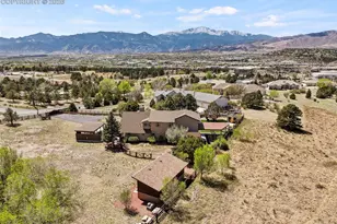 990 Eagle Rock Rd, Colorado Springs, CO 80918 - Photo 10