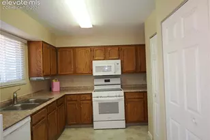 7525 Deer Trail, Colorado Springs, CO 80911 - Photo 8