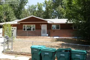 90 Byron Pl, Colorado Springs, CO 80911 - Photo 2