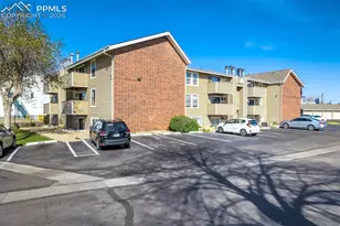 10150 Virginia Ave, Denver, CO 80247 - Photo 36