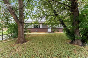 1120 Maxwell St, Colorado Springs, CO 80906 - Photo 2