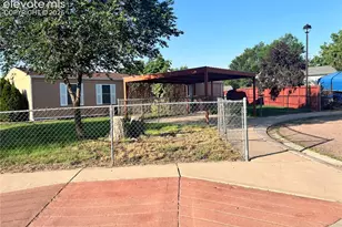 933 Desert Cir, Fountain, CO 80817 - Photo 2