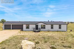 1385 Antelope Dr, Calhan, CO 80808 - Photo 2