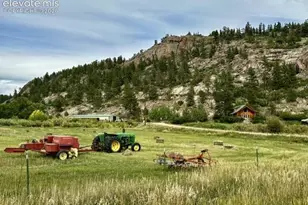 2401 Lakemoor Dr, Florissant, CO 80816 - Photo 4