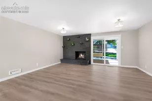 2129 Pheasant Pl, Colorado Springs, CO 80909 - Photo 4