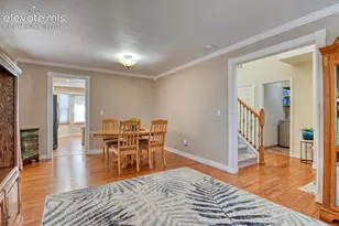 6019 Mapleton Dr, Colorado Springs, CO 80918 - Photo 12