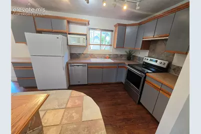 1431 Northview Drive, Colorado Springs, CO 80909 - Photo 6