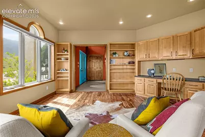 2845 Brogans Bluff Drive, Colorado Springs, CO 80919 - Photo 4